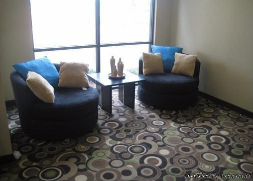 Hometown Executive Suites Bridgeport Интерьер фото